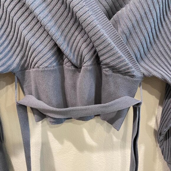 Crossover Tie Open Back Sweater by Love Tree – Light Blue (Size Small) - Picture 7 of 8